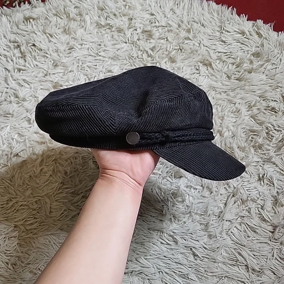 *SOLD* Urban Outfitters Black Corduroy Newsboy Cap The Ringo Cap Retro Hat - Picture 3 of 11